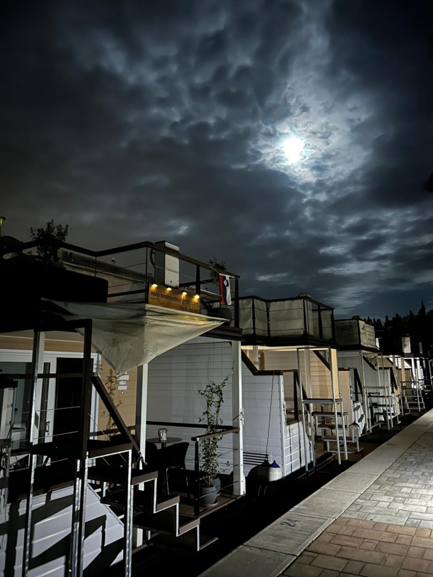 Villa Nalu Seahouse Portoroz Exterior foto